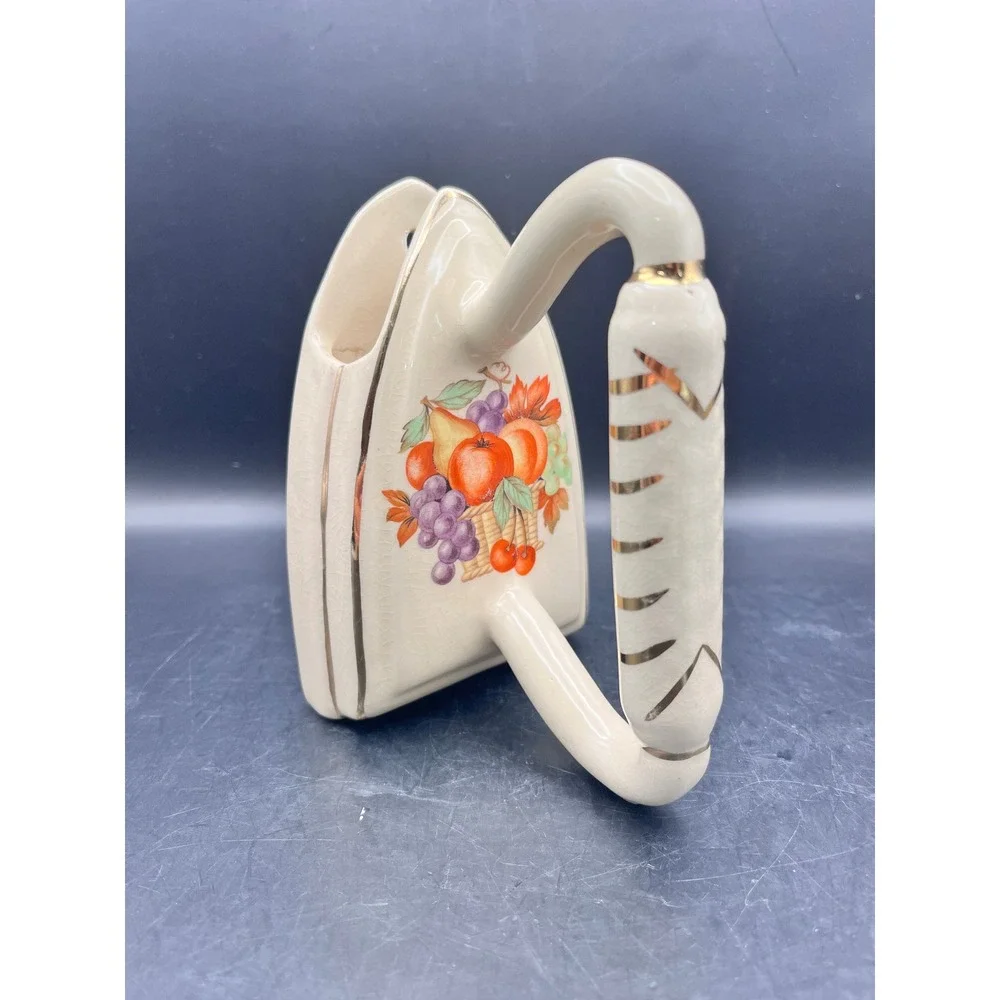 Vtg Ceramic Iron Shaped‎ Wall Pocket Vase Planter Holder Fruit Gold Trim Kitch